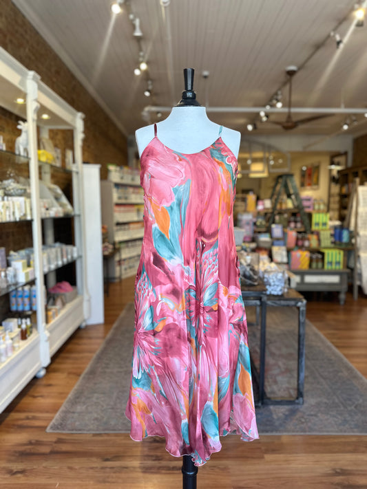 Azzura Dress in Pink