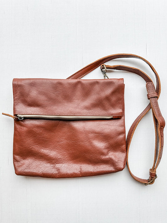 GR Perfect Pockets Crossbody in Chestnut