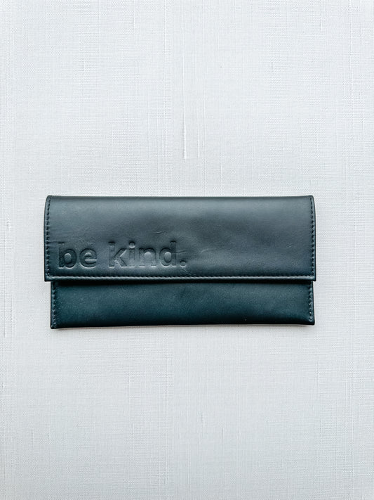 GR be kind. Sunglasses Case in Black