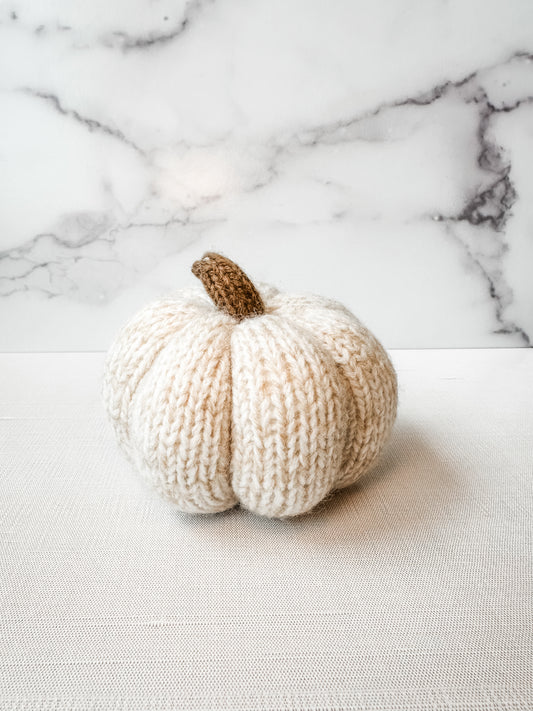 Knit Pumpkin in Cream