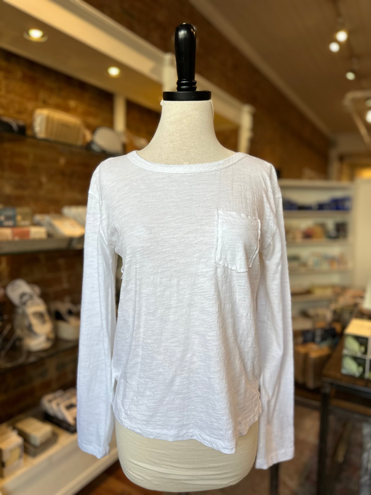 Long Sleeve Crew Neck Pocket Tee in White