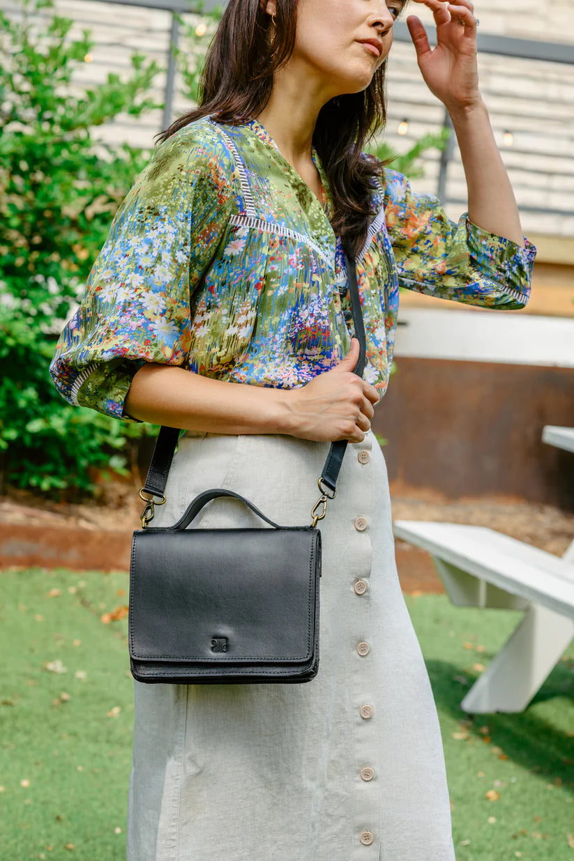 GR Small Crossbody in Black