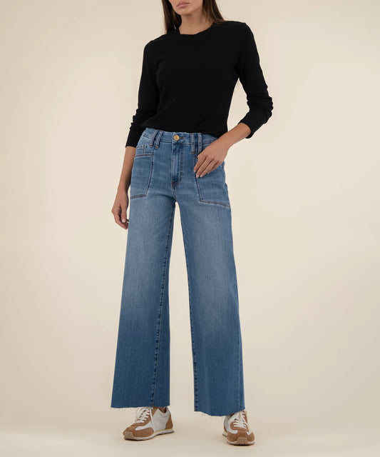 Meg Wide Leg Jeans in Earn