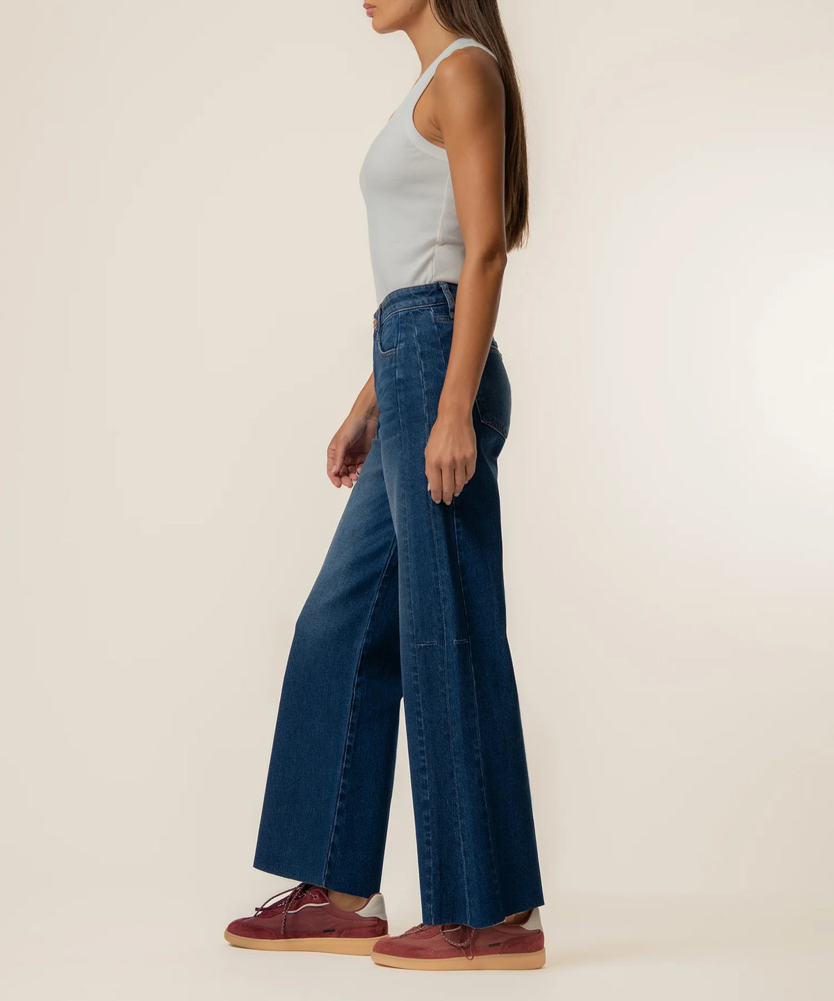 Meg Wide Leg Jeans in Curator