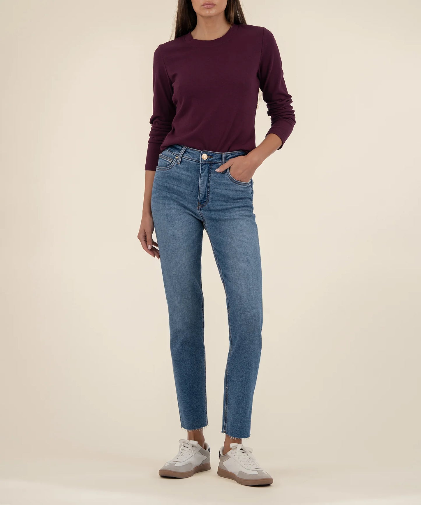 Rachael Mom Jeans in Adherent