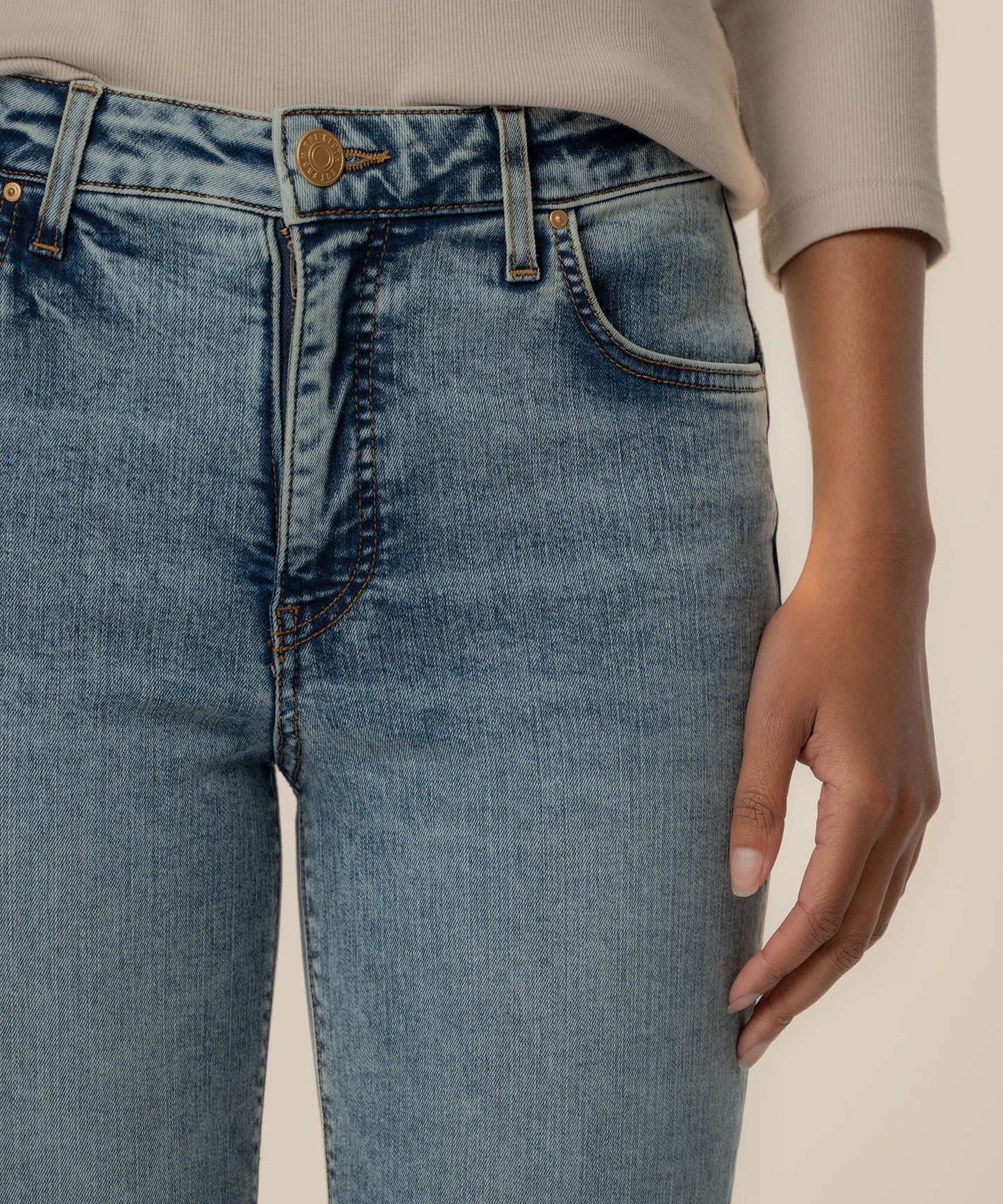 Stella High Rise Flare Jean in Curiosity