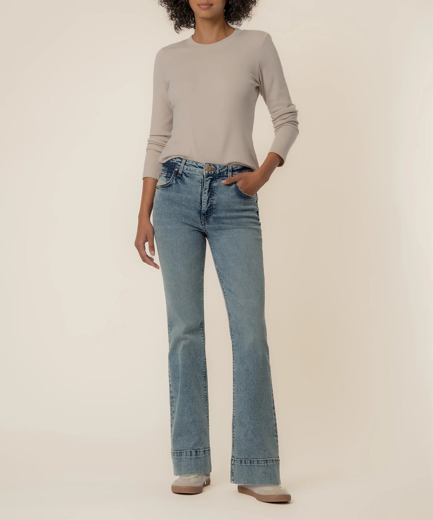 Stella High Rise Flare Jean in Curiosity