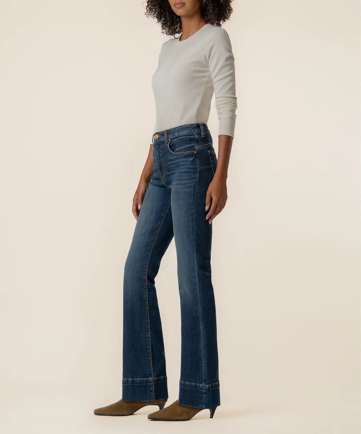 Stella Flare Jeans in Charmer
