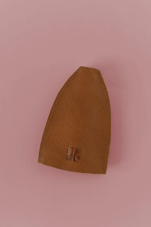 GR Key Holder in Pebbled Cognac