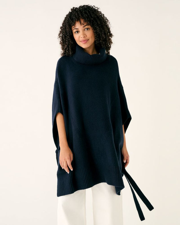Cape Poncho in Navy