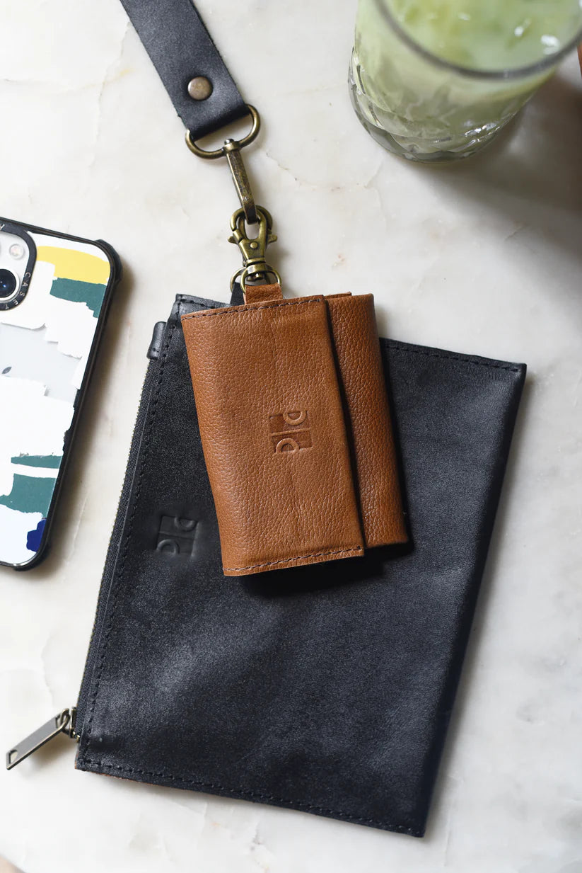 GR Mini Wallet Charm in Pebbled Cognac