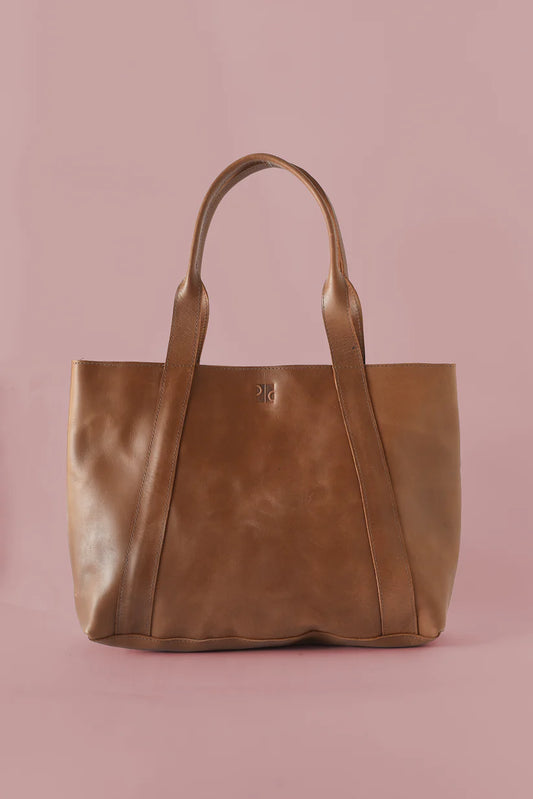 GR Medium Tote in Cognac