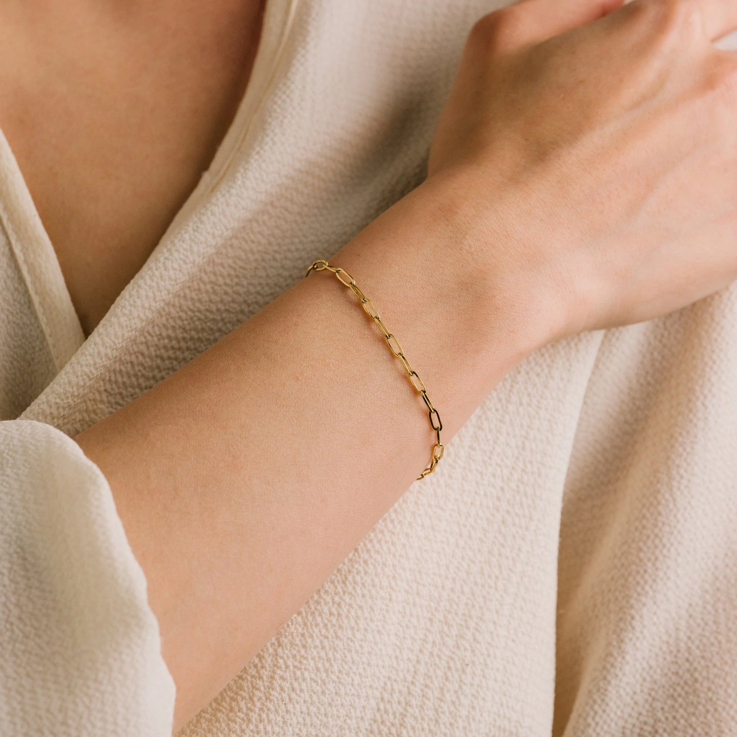 Paperclip Bracelet in Gold