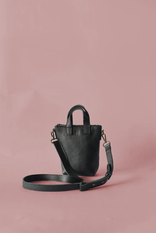GR Phone Crossbody in Pebbled Black