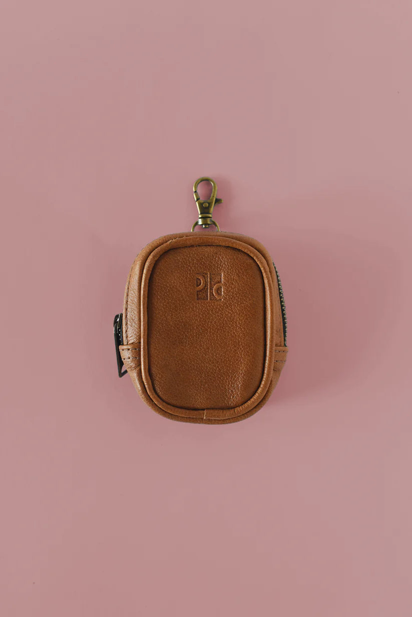 GR Pouch Charm in Pebbled Cognac