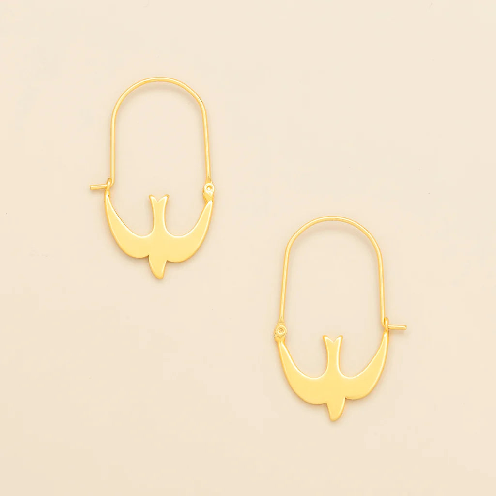 Refined Icon Swallow Hoop Earrings in Gold