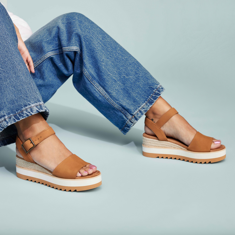 Diana Wedge in Tan Leather