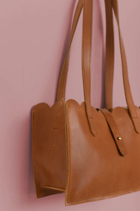 GR Scalloped Convertible Midsized Handbag in Caramel