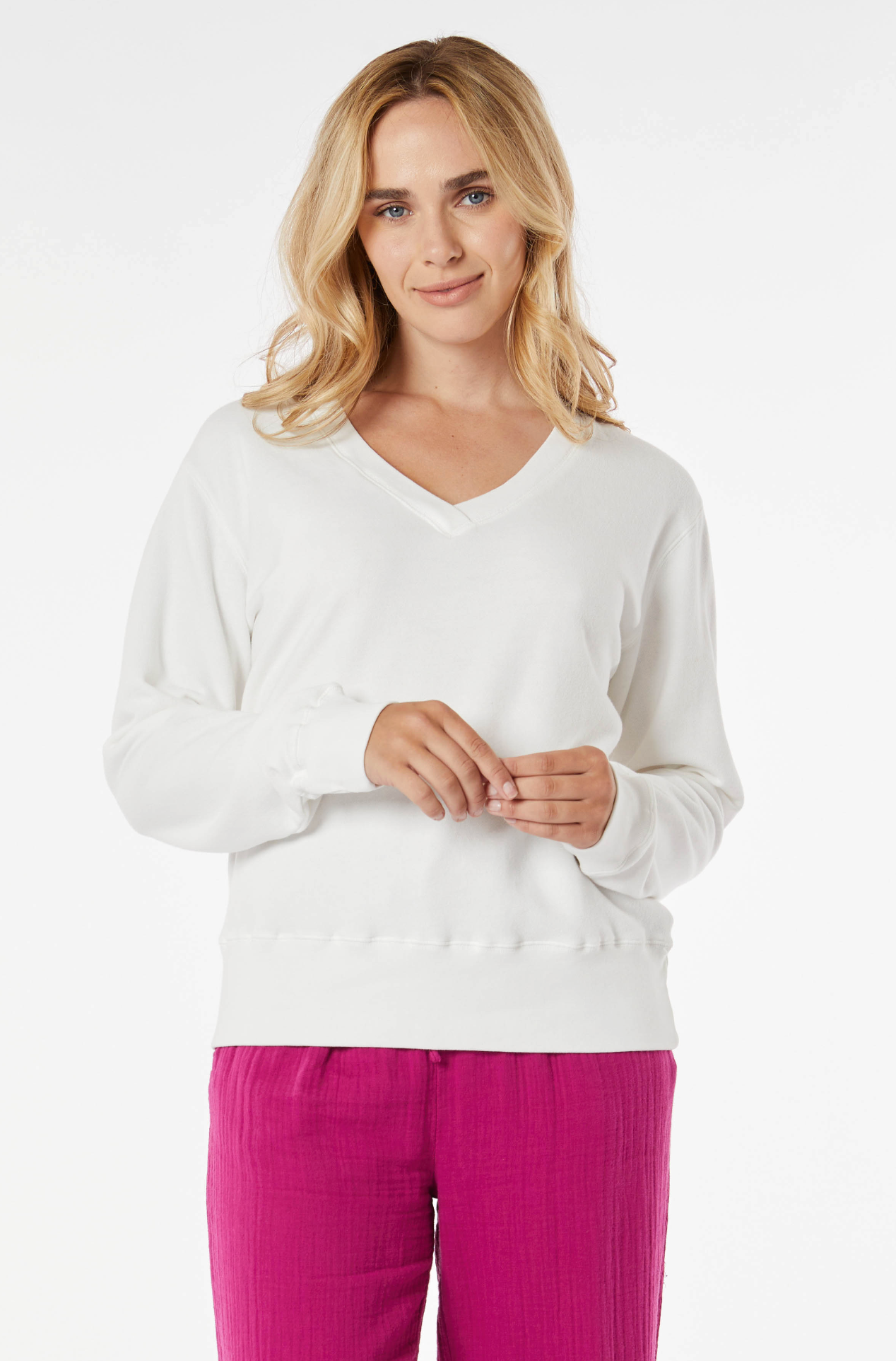 Deep V-Neck Pullover in White Halo – Green Roost