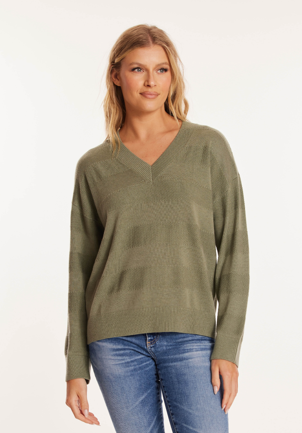 3/4 Sleeve V-Neck Texture Sweater in Fennel