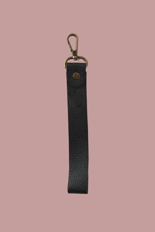 GR Wristlet Strap in Pebbled Black