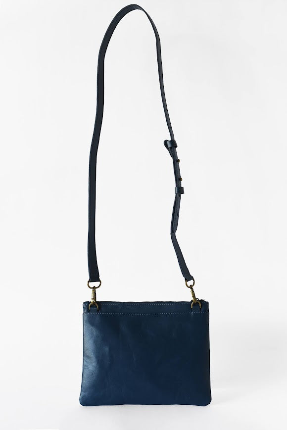 GR Simple Crossbody in Blue