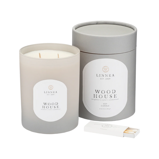 Linnea Wood House 2-wick Candle