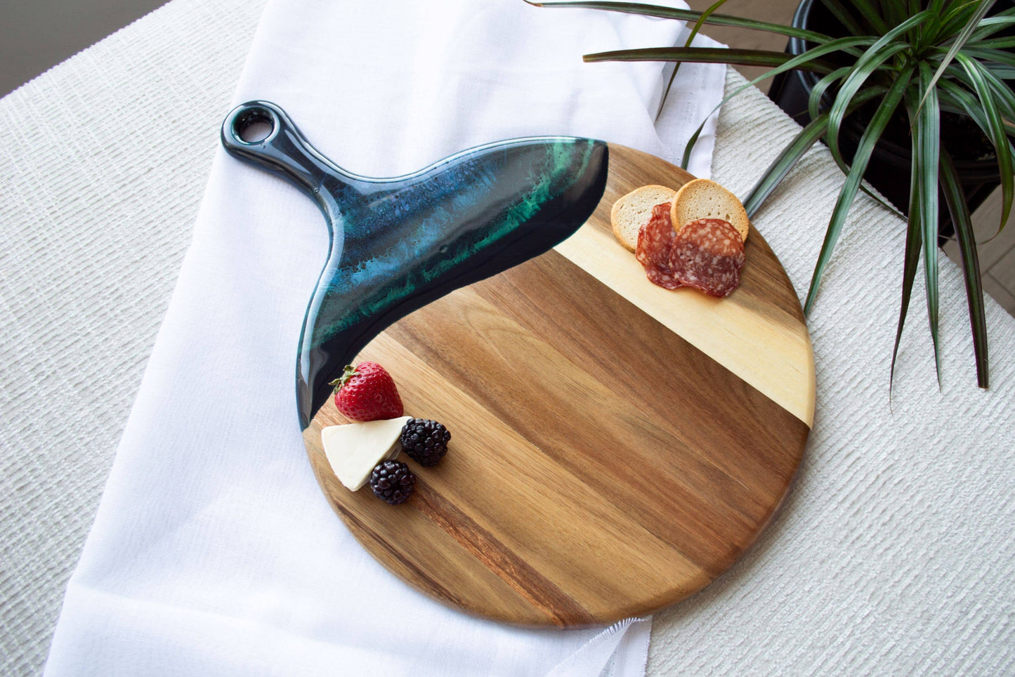 Round Cheese Paddle Acacia Boards in Navy