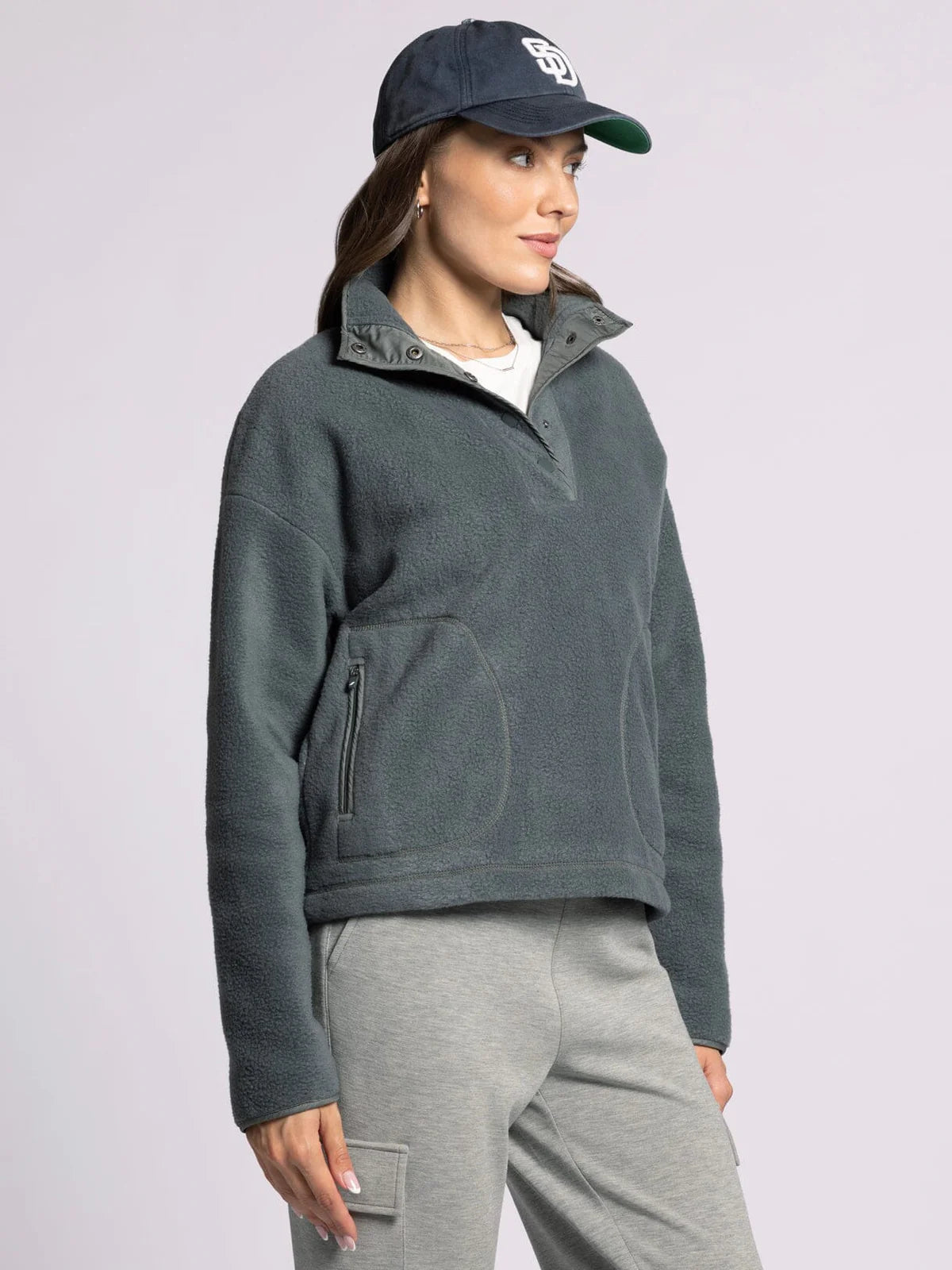 Bretta Pullover