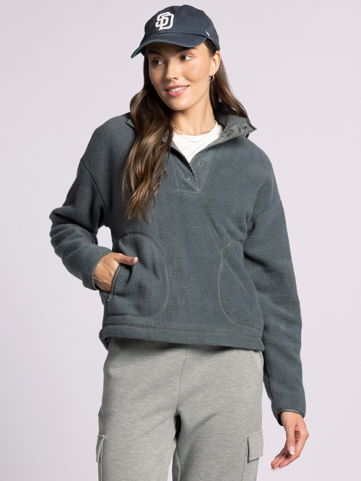 Bretta Pullover
