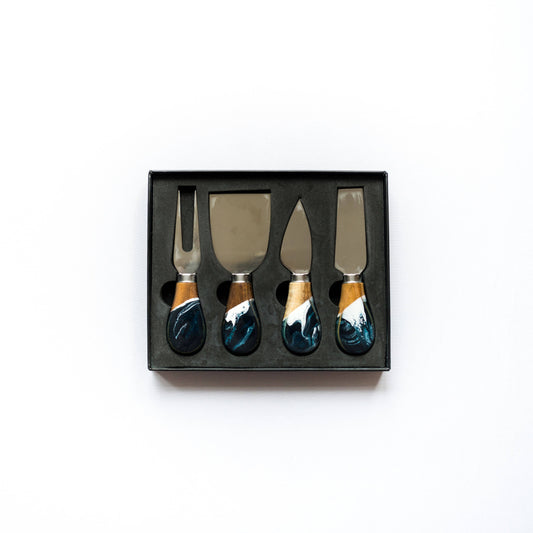 Resin Coated Cheese Knife Set in Navy