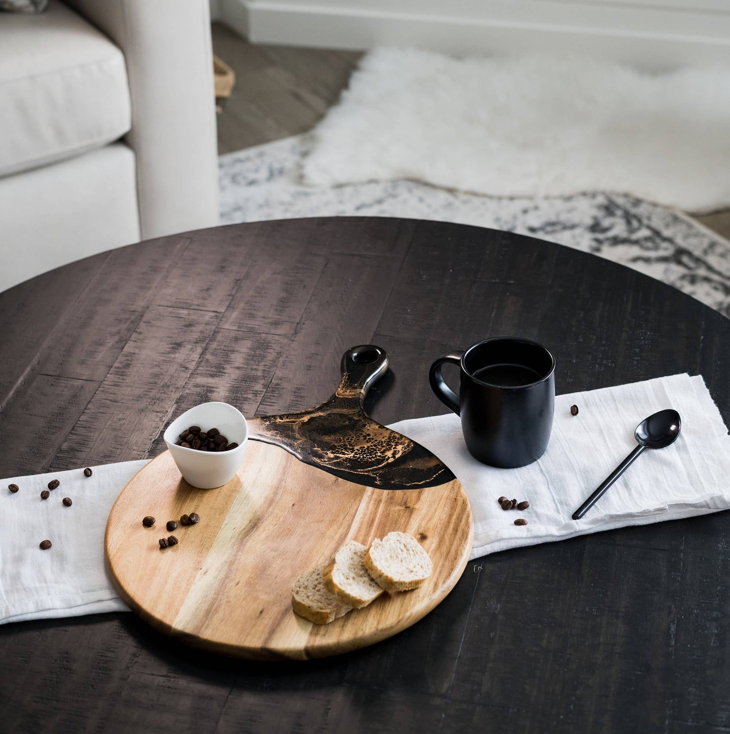 Round Cheese Paddle Acacia Boards in Navy