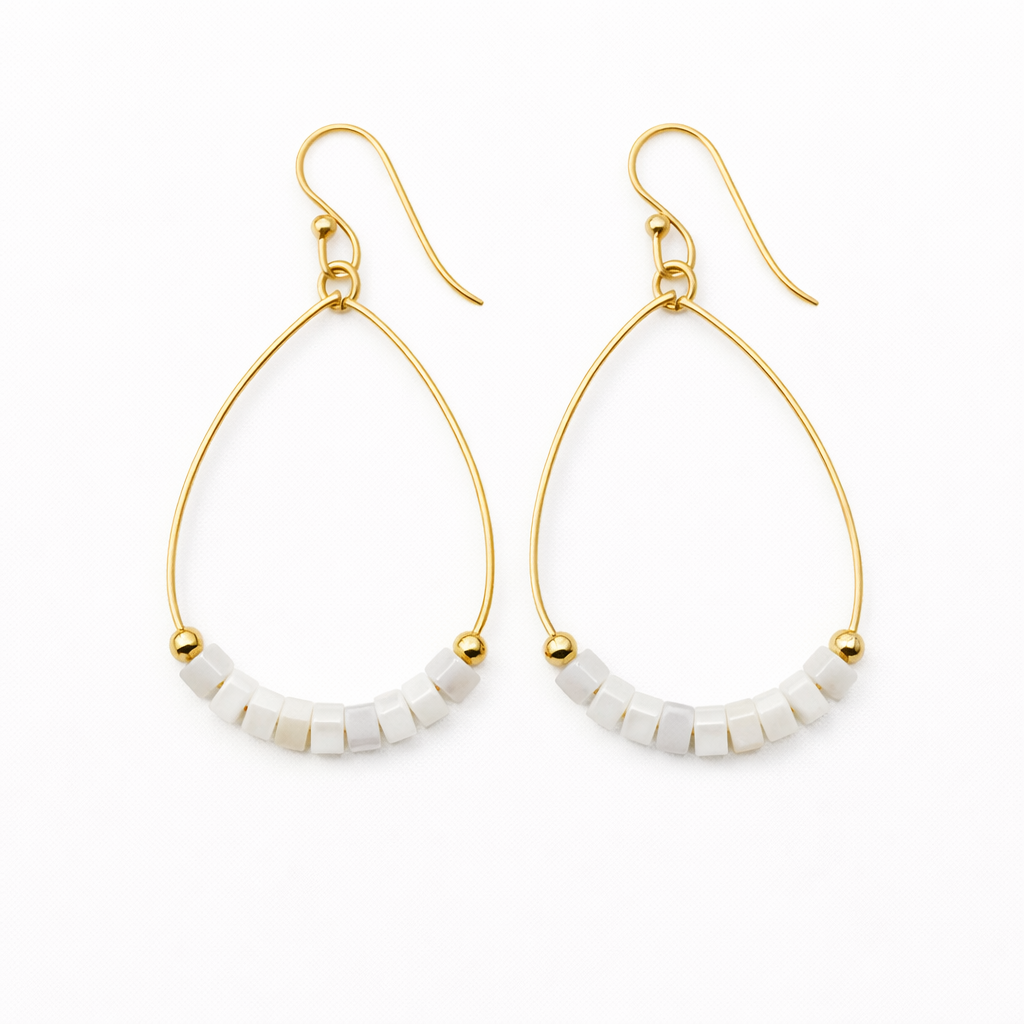 Heishi Aster Earring in White (Waterproof)