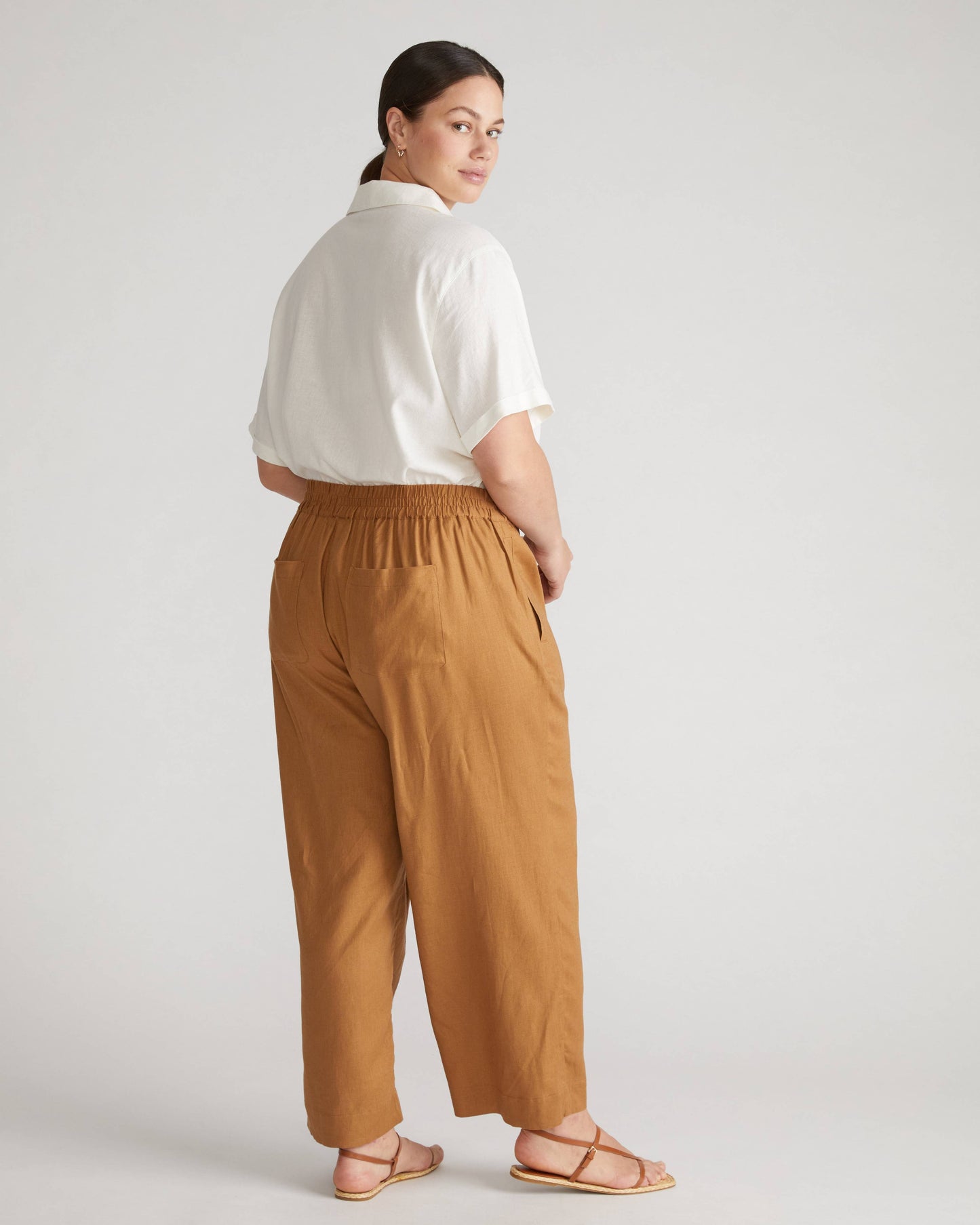 Iris Linen Easy Pull-On Pants in Boardwalk Brown