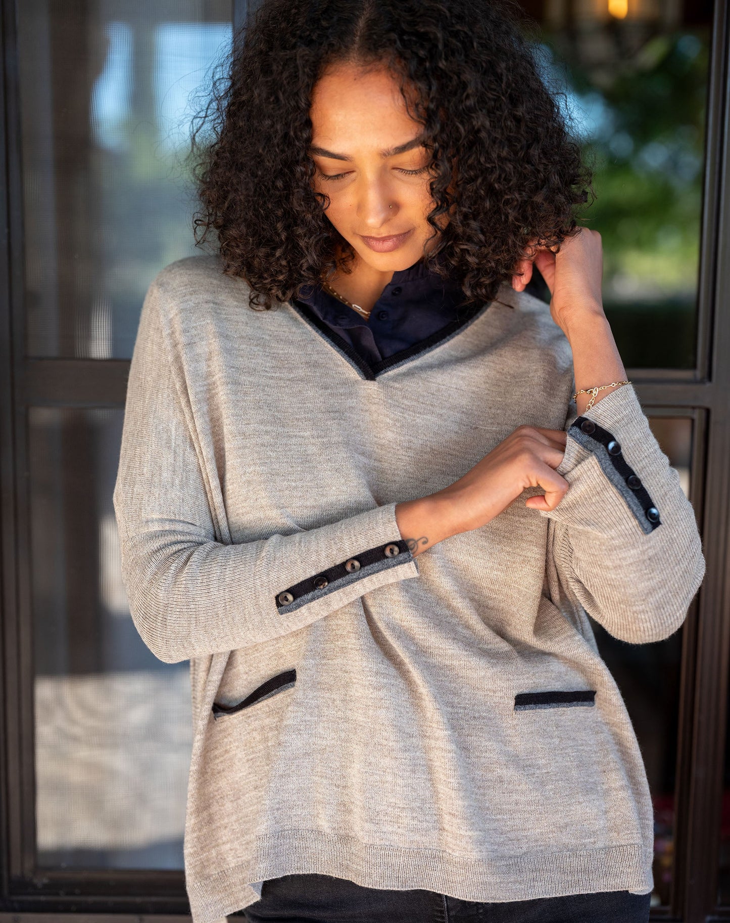 Catalina V-neck Sweater in Driftwood Ringer