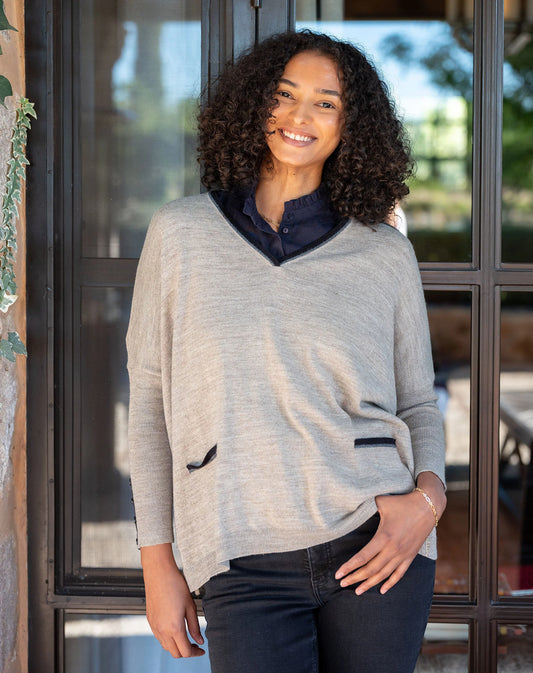 Catalina V-neck Sweater in Driftwood Ringer
