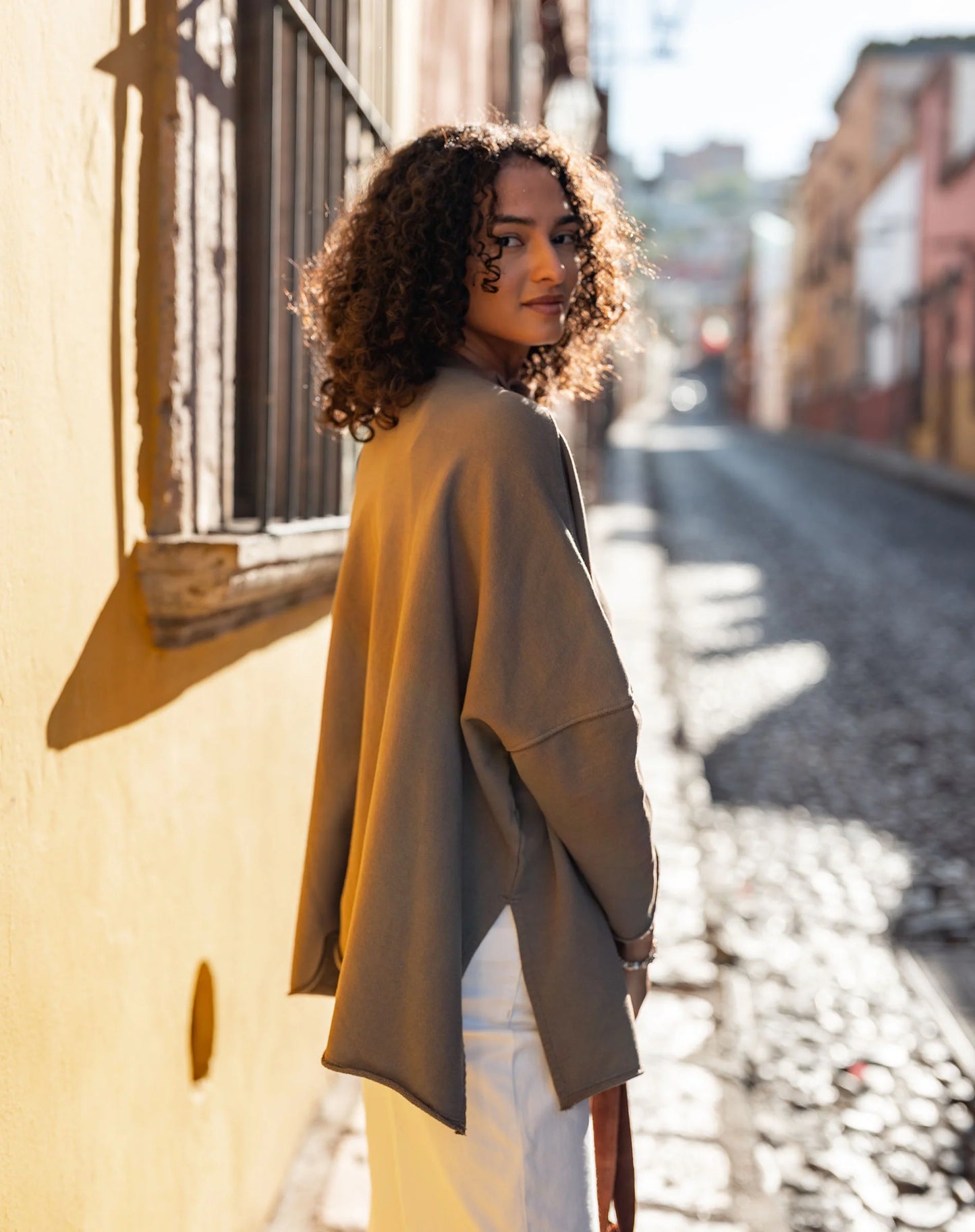 Frenchie Mock Neck Sweatshirt in Mocha