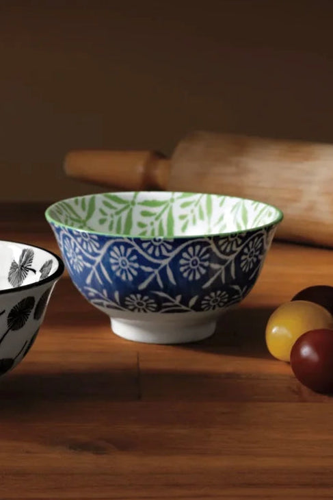 Green Leaf Stamped Bowl -4"
