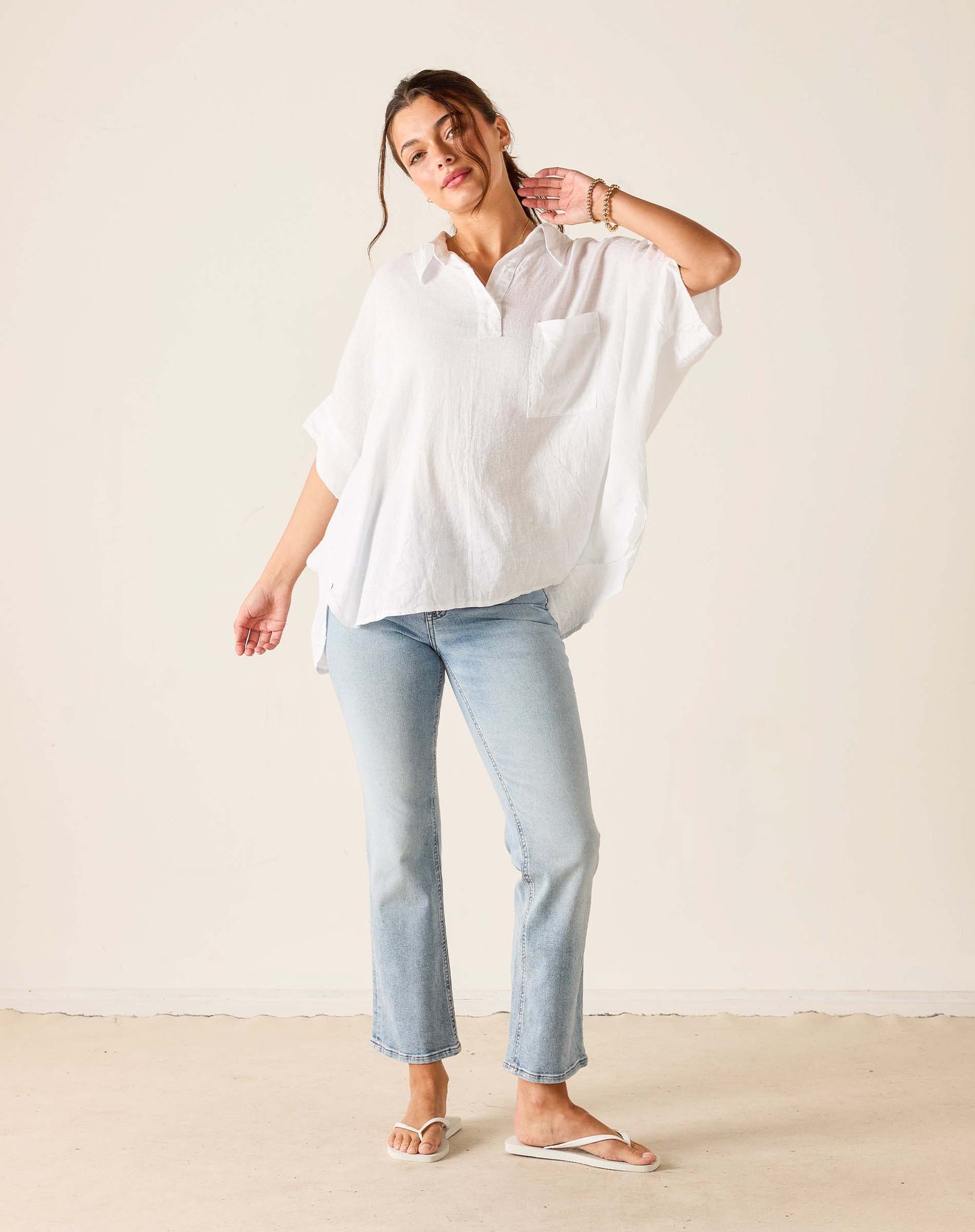 Hermosa Collared Top in White