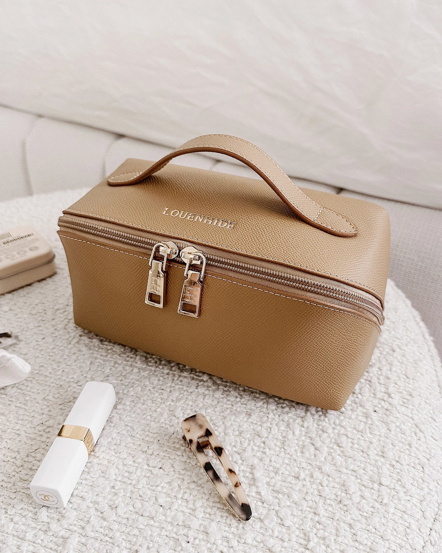 Ellis Makeup Bag in Camel