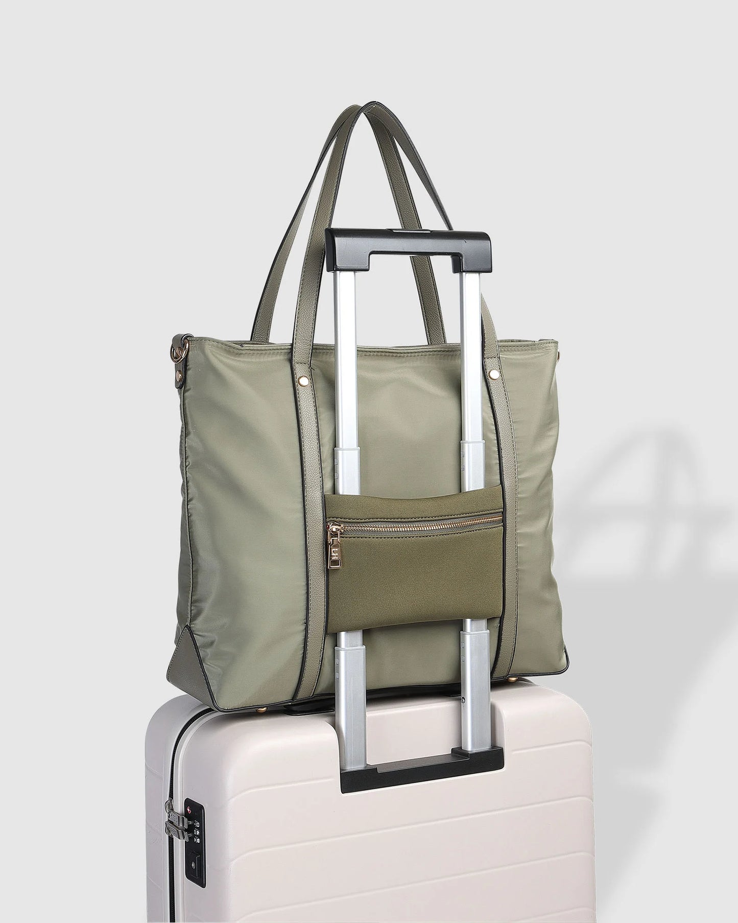 Nora Travel Tote in Khaki