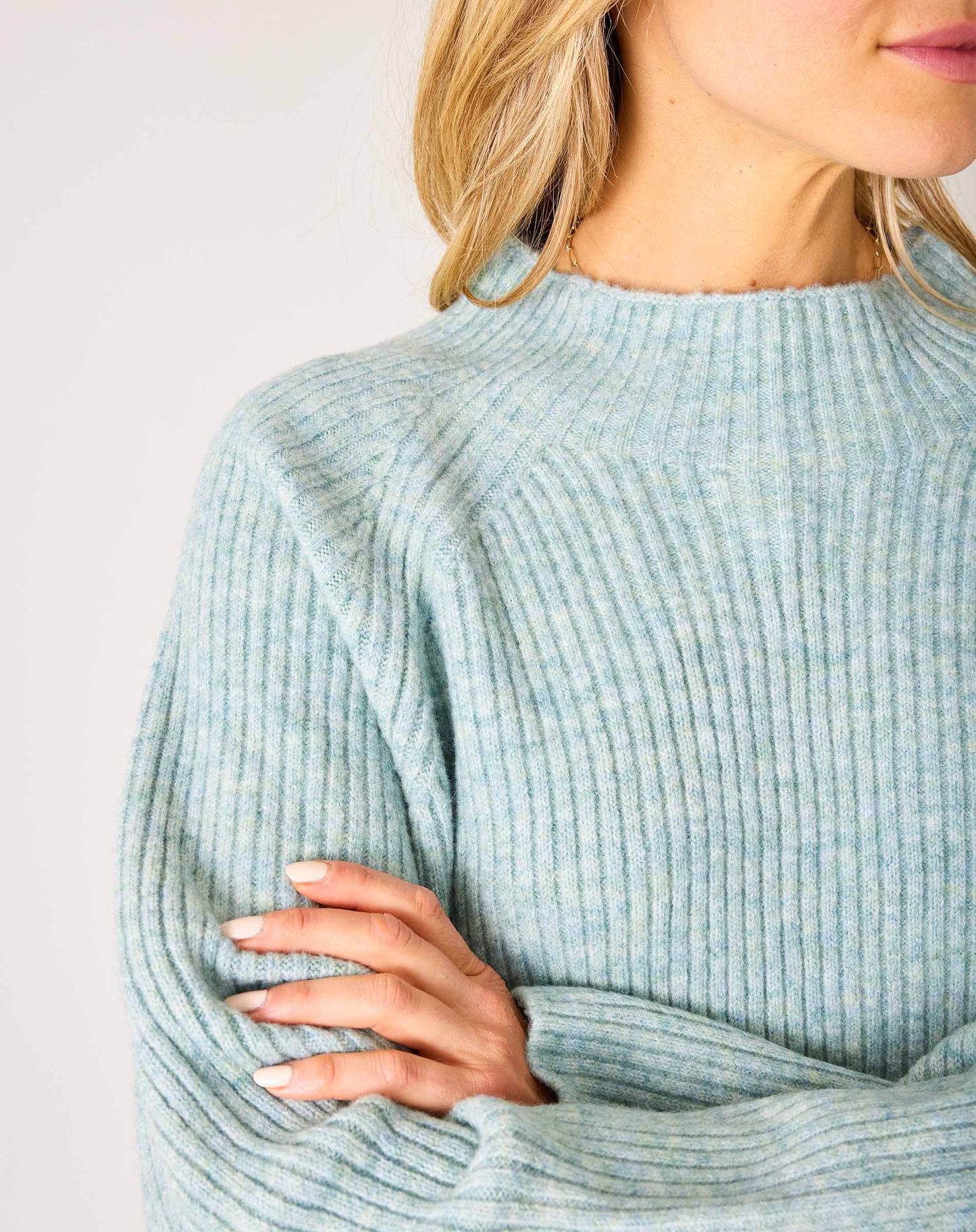 Monograph Mockneck Sweater in Heathered Seafoam