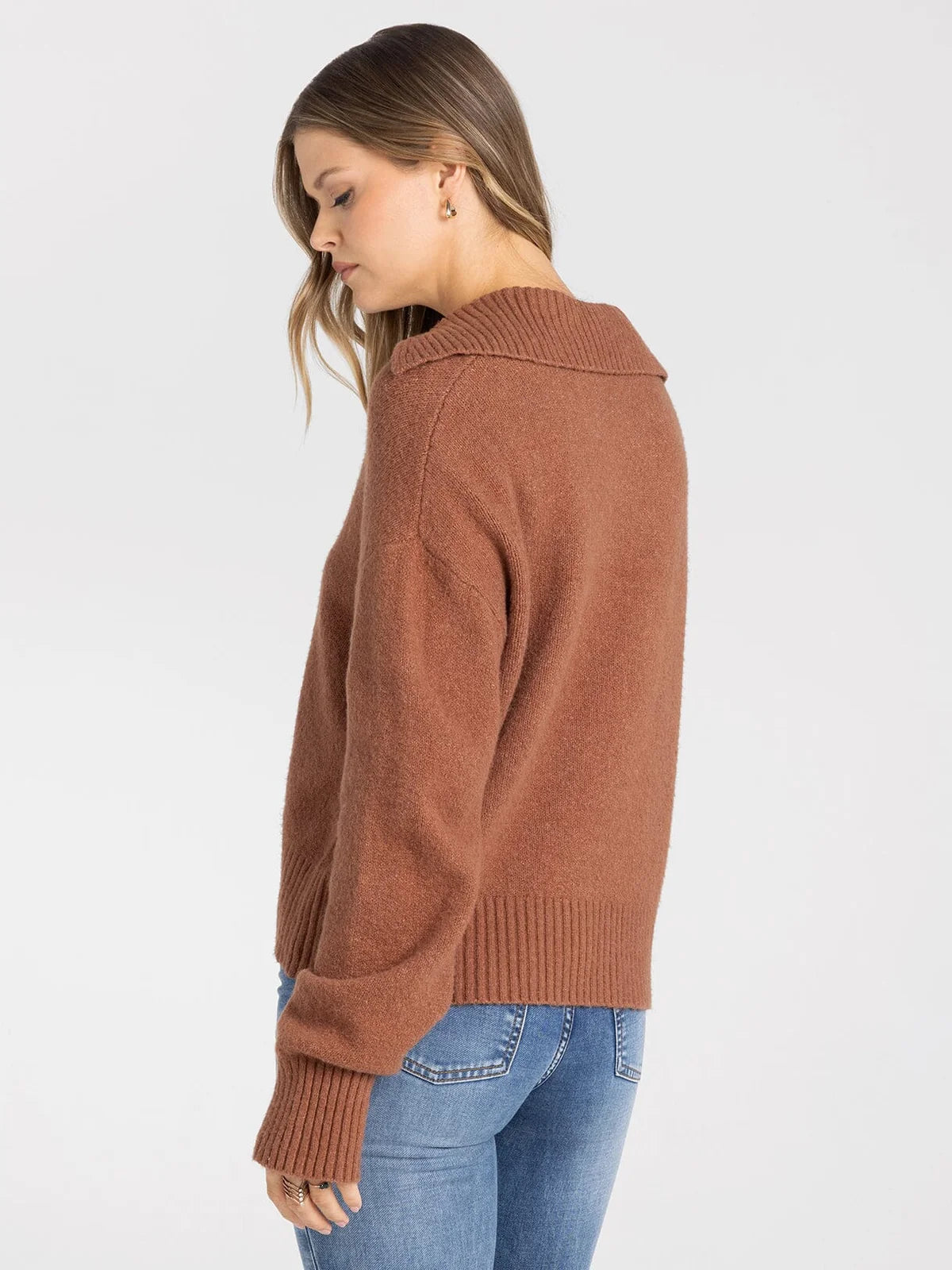 Quinlan Pullover in Coffee Bean
