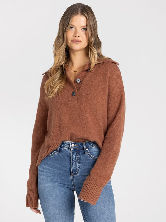 Quinlan Pullover in Coffee Bean