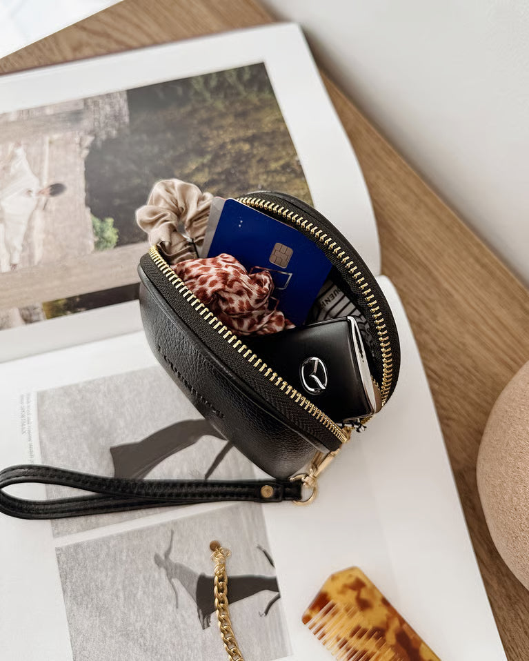 Paige Purse in Black
