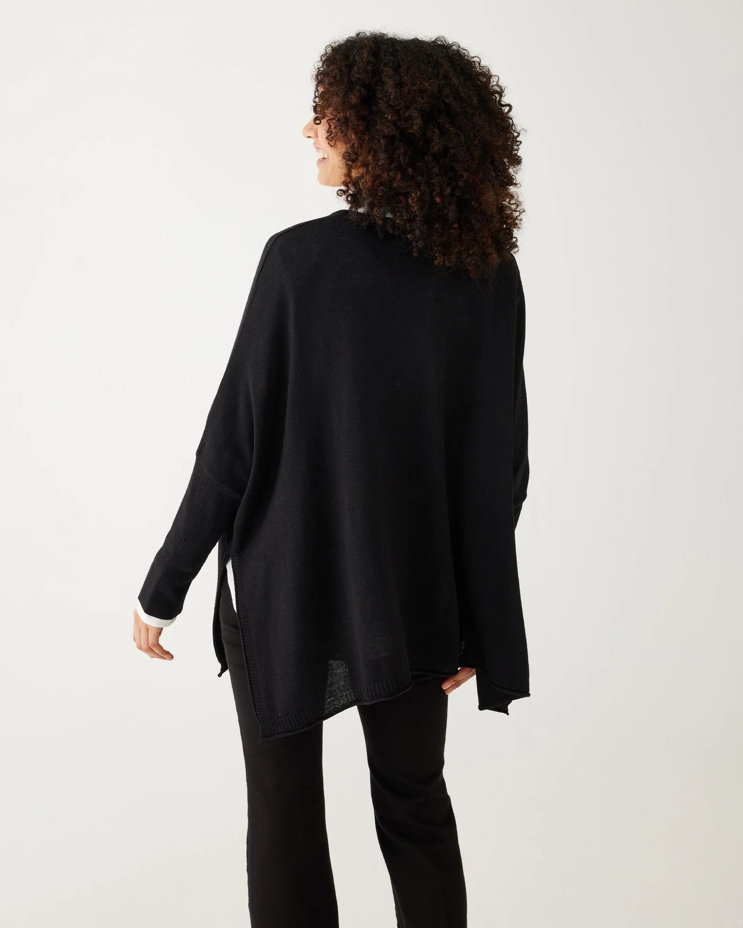 Catalina V-Neck Sweater in Black