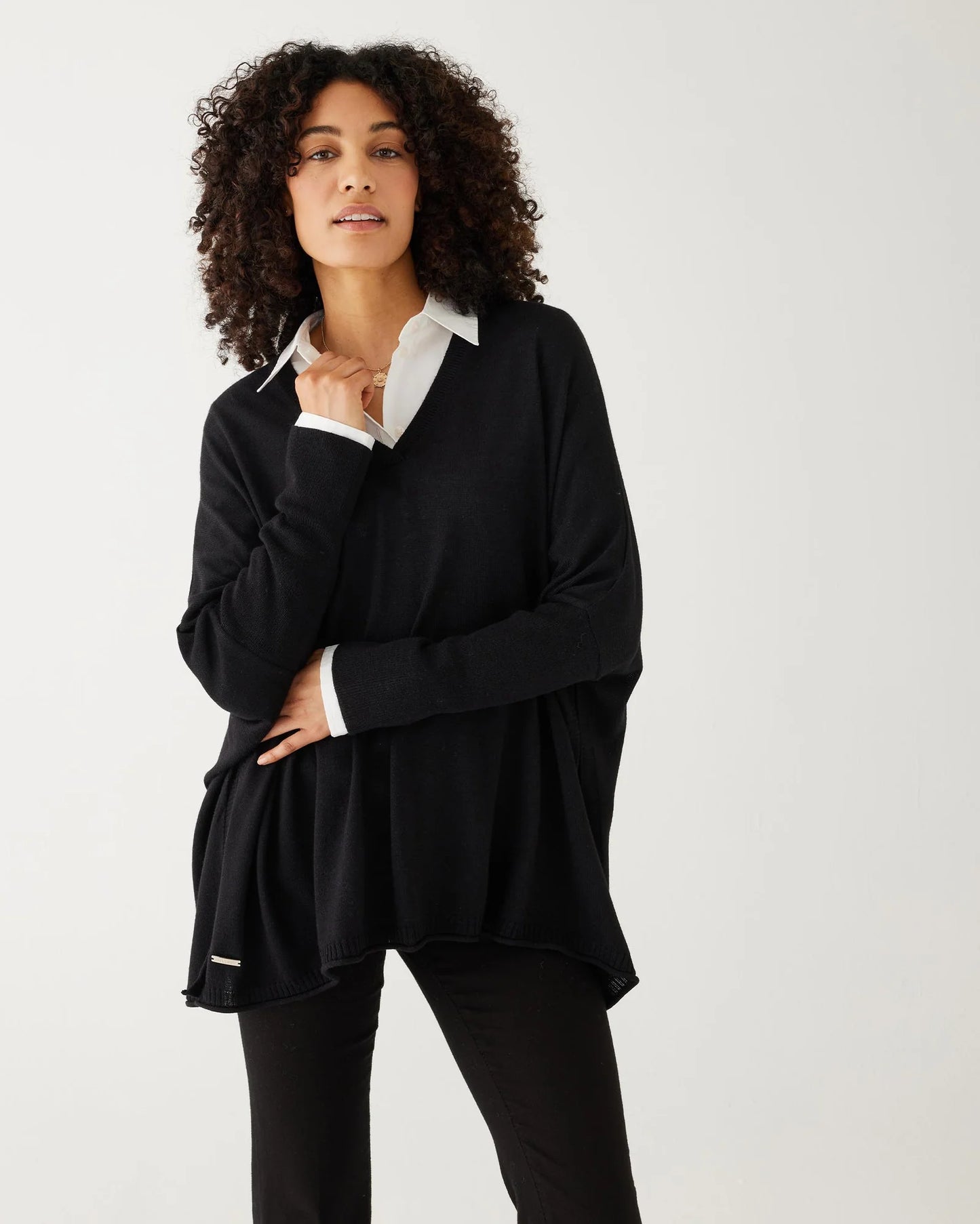 Catalina V-Neck Sweater in Black