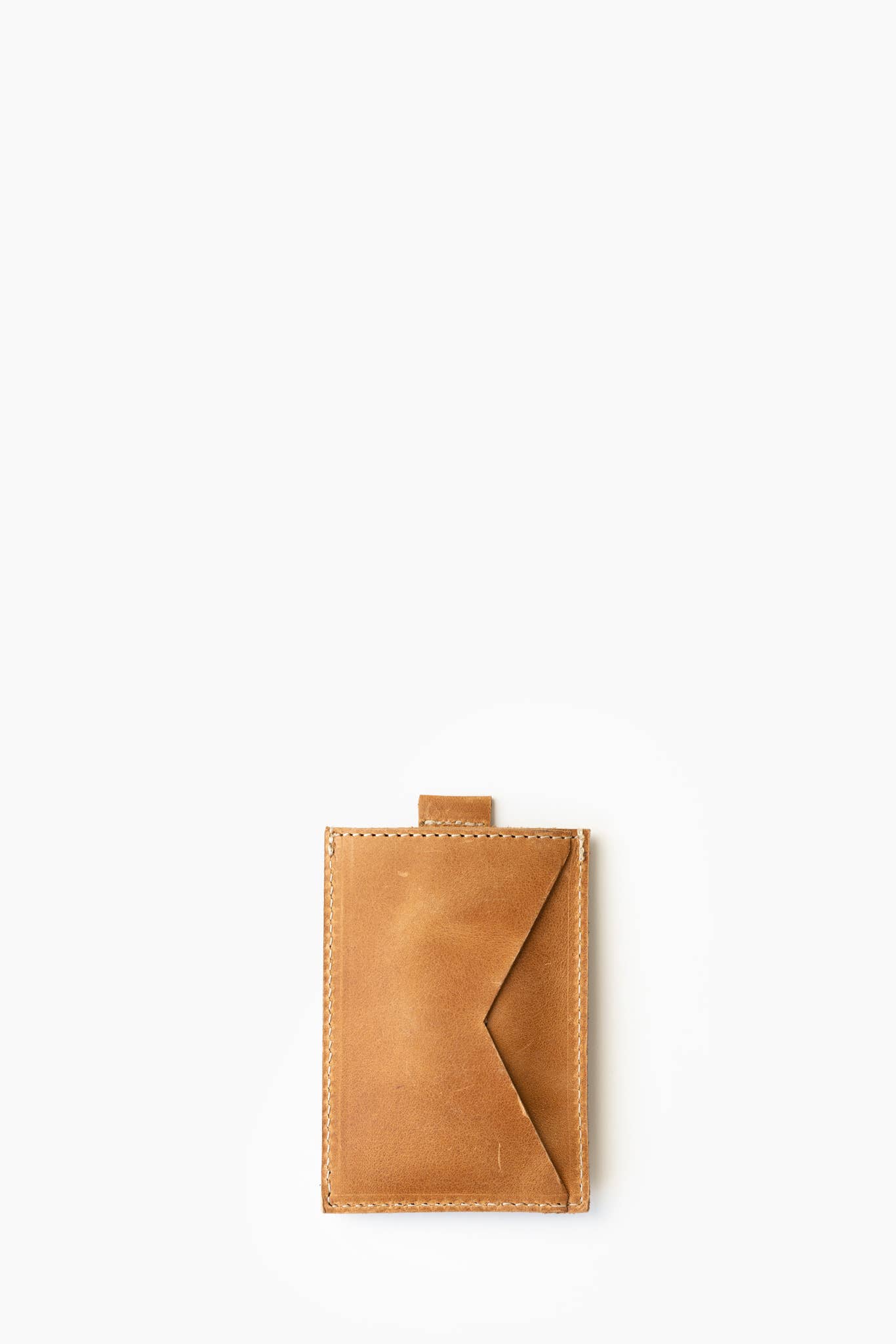 Lateral Pull-Up Wallet in Camel
