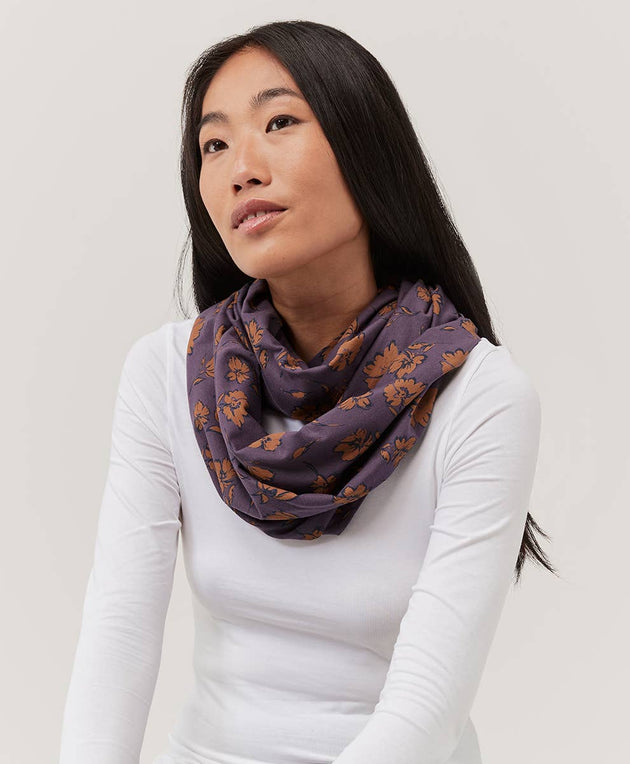 Women’s Smooth Jersey Infinity Scarf in Western