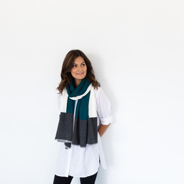 Dreamsoft Organic Cotton Travel Scarf - Teal Colorblock